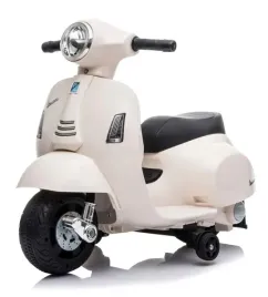 skuter-jezdzik-motor-vespa-na-akumulator-bialy-sun-baby