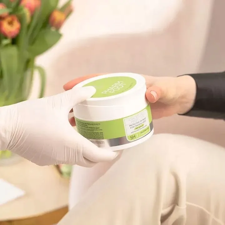 pharm-foot-cracked-heel-protector-masc-200-ml