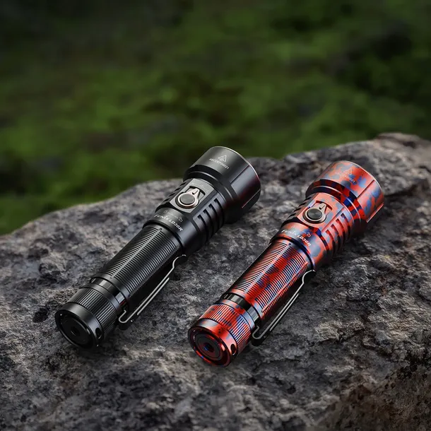 latarka-led-fenix-ld36r-czarna-zasilanie-akumulatorowe