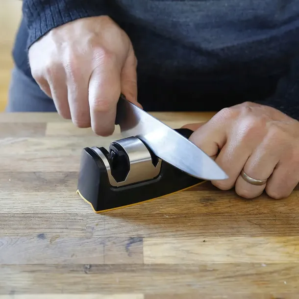 ostrzalka-do-nozy-kuchennych-work-sharp-kitchen-edge-knife-sharpener-marka-work-sharp