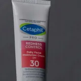 cetaphil-pro-redness-control-krem-na-dzien-spf-30-dzialanie-chlodzace