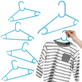 niebieskie-wieszaki-25-sztuk-na-ubrania-dzieciece-solidne-plastikowe-modne