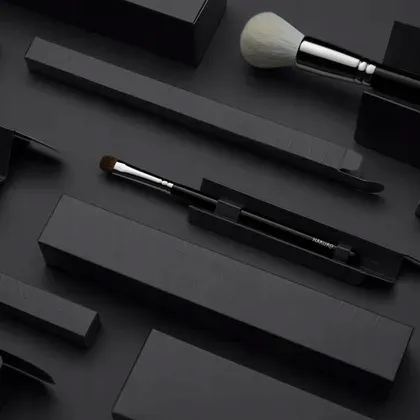 hakuro-h55-pedzel-do-pudru-marka-hakuro-rodzaj-wlosia-syntetyczne