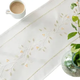 bieznik-bialy-na-stol-38x140-cm-elegancki-obrus-haftowany-delikatny-wzor