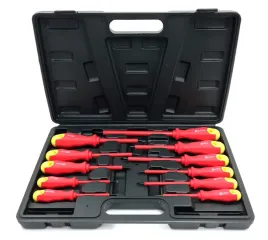 wkretaki-izolowane-silver-s10869-zestaw-11-el-cr-v-walizka