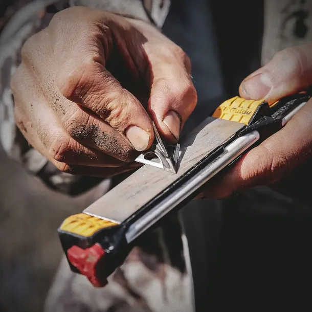 ostrzalka-do-nozy-work-sharp-guided-field-sharpener-rodzaj-sciernicy-diamentowe