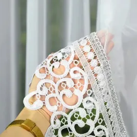 firana-woalowa-z-gipiura-145x400-firanka-cyrkonie-woal-gipiura-400x145