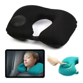 wygodna-poduszka-podrozna-rogal-z-wbudowana-pompka-do-samolotu