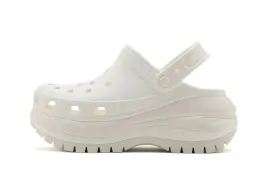 klapki-crocs-classic-mega-crush-clog-m4-w6-365-white
