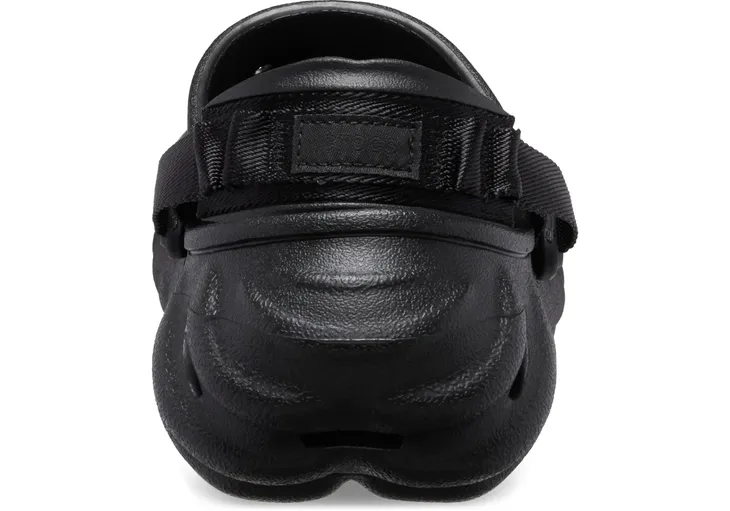 klapki-crocs-echo-clog-207937-001-42-43-nazwa-koloru-producenta-black