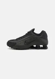 nike-45-buty-meskie-hq1988-001-shox-r4-czarne-sneakersy-t203