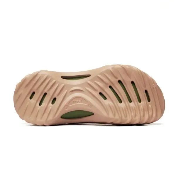 klapki-crocs-echo-wave-cork-210521-2cc-39-40