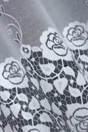 klasyczna-firanka-zakardowa-160x300-biala-prosta-firana-do-salonu-300x160