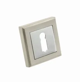 szyld-z-otworem-na-klucz-chrom