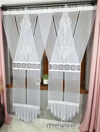 panel-firanka-biala-woal-balkon-gipiura-bialy-azur-225x110-falbana-dekor