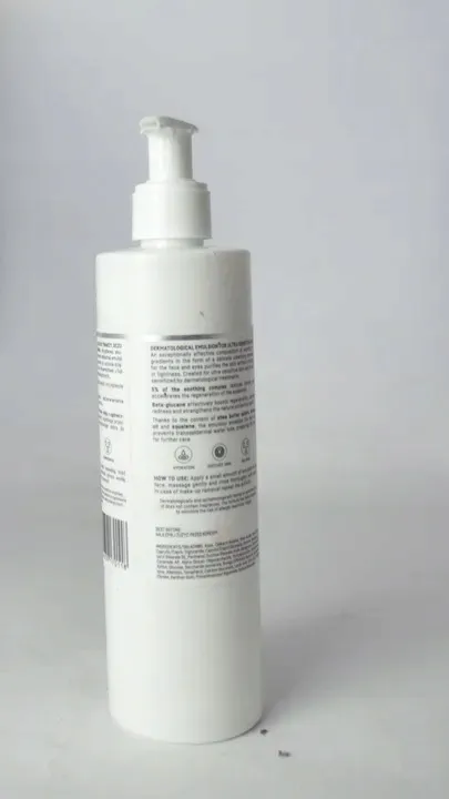 basiclab-dermatologiczna-emulsja-myjaca-do-skory-ultrawrazliwej-300-ml-stan-nowy