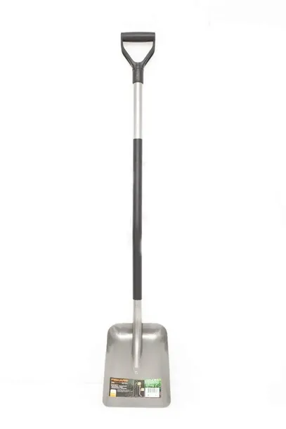 fiskars-ergo-szufla-lopata-1025376-dlugosc-narzedzia-132-cm
