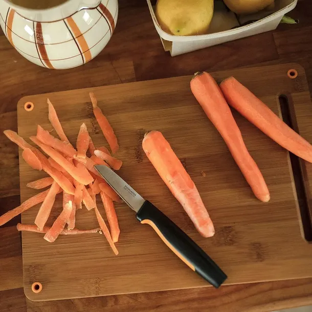 fiskars-noz-do-obierania-functional-form-kod-producenta-fs1057544