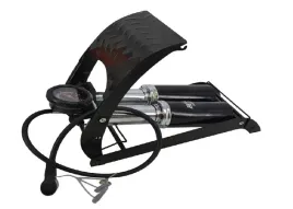 pompka-nozna-dwutlokowa-z-maanometrem-aw