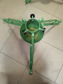stojak-na-choinke-fi-75-cm
