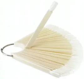 ekspozytor-wzornik-do-lakierow-wachlarz-mleczny