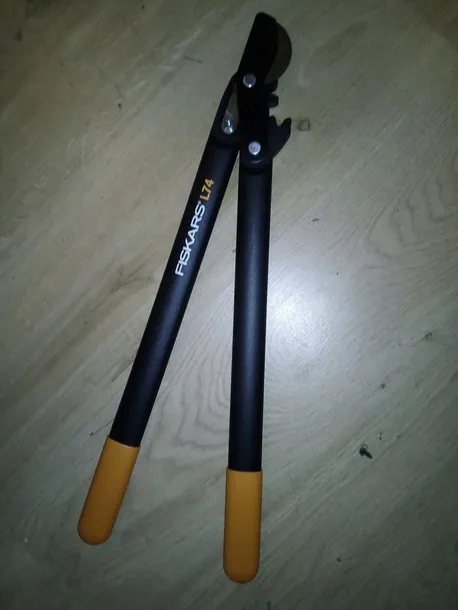 fiskars-sekator-nozycowy-hook-m-l74-waga-narzedzia-0-55-kg