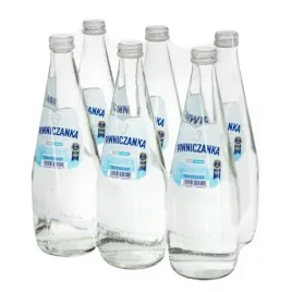 piwniczanka-naturalna-woda-mineralna-niskonasycona-co2-w-szkle-700-ml