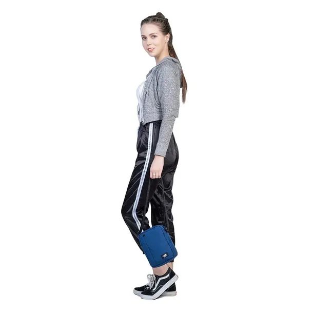 torba-na-ramie-cabinzero-sidekick-cz21-navy-cechy-dodatkowe-kieszonka-na-telefon