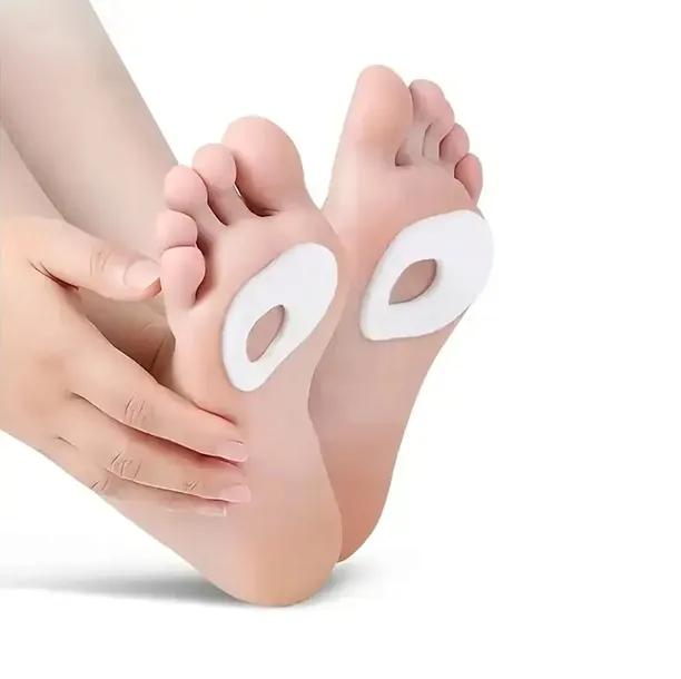 plastry-poduszki-na-pecherze-odciski-otarcia-ochronne-na-nogi-stopy-24-szt-marka-bez-marki