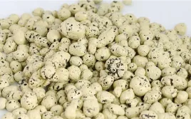 keramzyt-barwiony-granulat-sr-7-15mm-05l-krem-ker-010