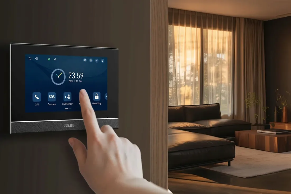 zestaw-wideodomofon-7-brama-furtka-czytnik-domofon-hd-breloki-2-zylowy