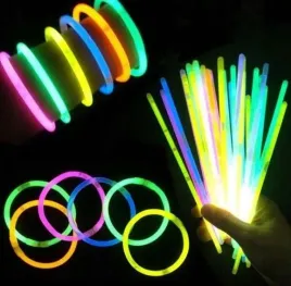 imprezowy-zestaw-swiecacy-opaski-bransoletki-fluorescencyjne-glow-sticks-15
