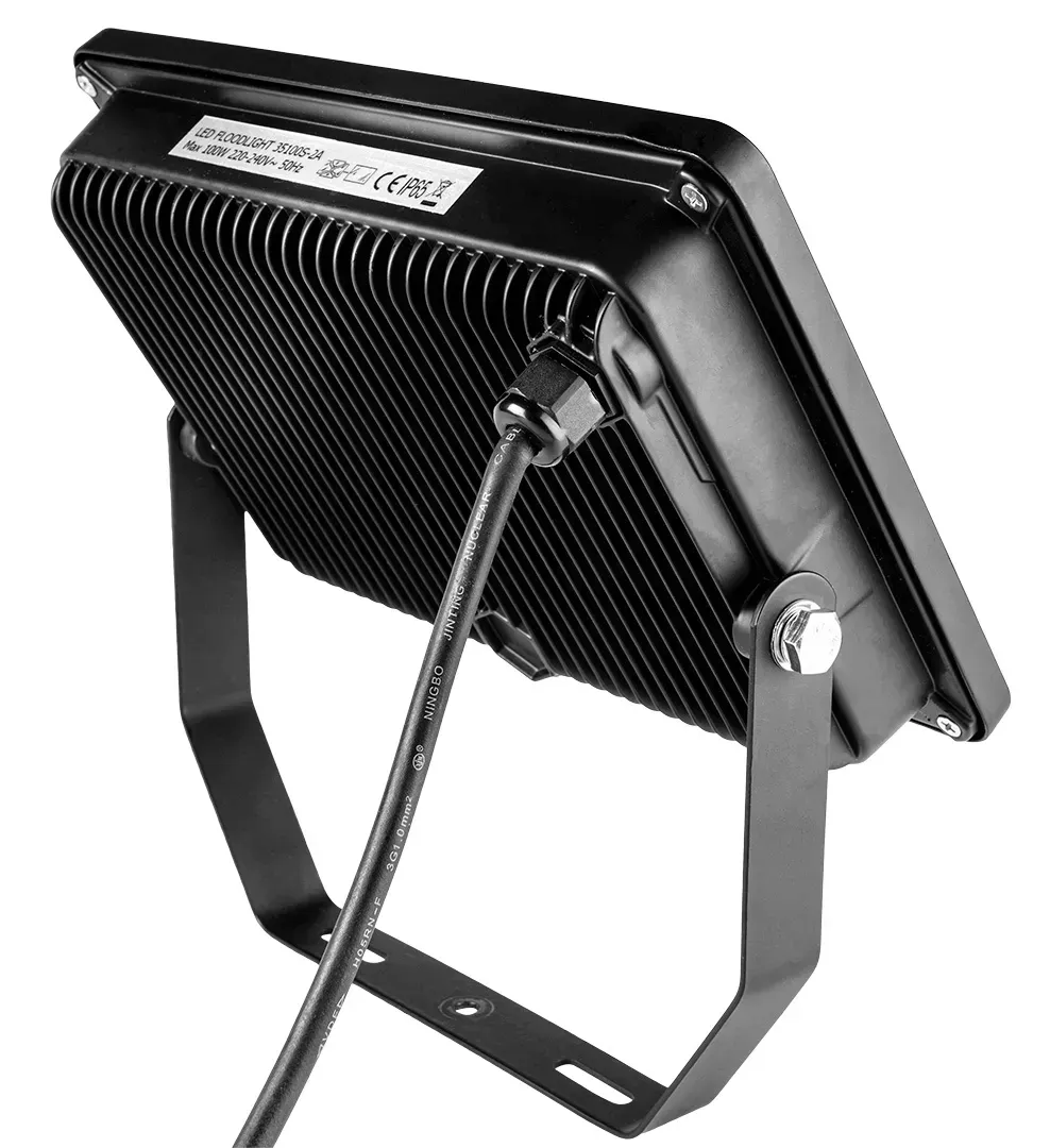 reflektor-halogen-pojedynczy-100w-statyw-1-8m-neo