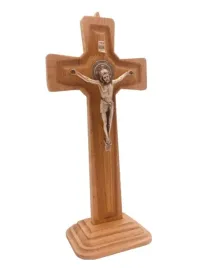 krzyz-drewno-38-cm-kbr38-n-sw-benedykt-podstawka