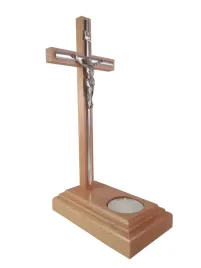 swiecznik-drewniany-z-krzyzem-22-cm