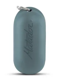 kompaktowy-zwijany-worek-wodoodporny-25l-z-brelokiem-do-kluczy-matador-usa