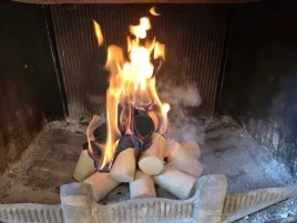 brykiet-lisciasty-debowy-walec-opal-20kg-kominek-piec