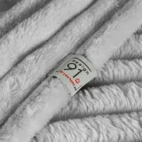 narzuta-d91-k-soft-70x160-sreb-material-wykonania-mikrofibra
