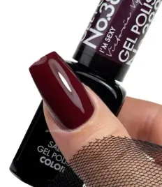 victoria-vynn-lakier-hybrydowy-388-i-m-sexy-8ml-wyrazisty-burgund