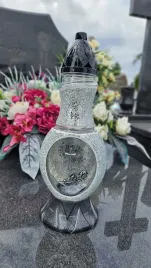 karafa-zloto-piekny-znicz