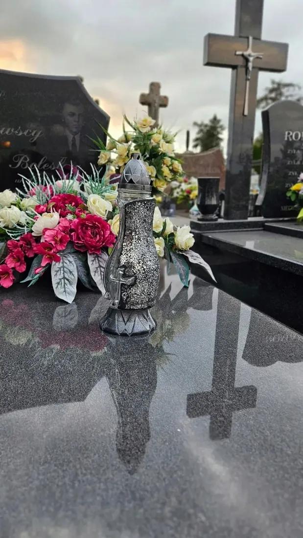 znicz-mozaika-witraz-karafa-dekor-chrom