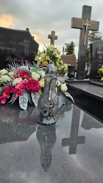 znicz-mozaika-witraz-karafa-dekor-chrom-typ-inny