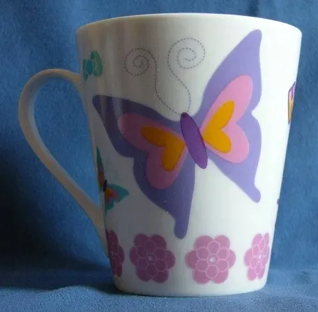 hello-kitty-kubek-ceramiczny