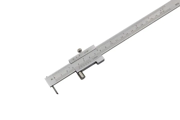 suwmiarka-traserska-0-200-mm-005-mm-stan-nowy