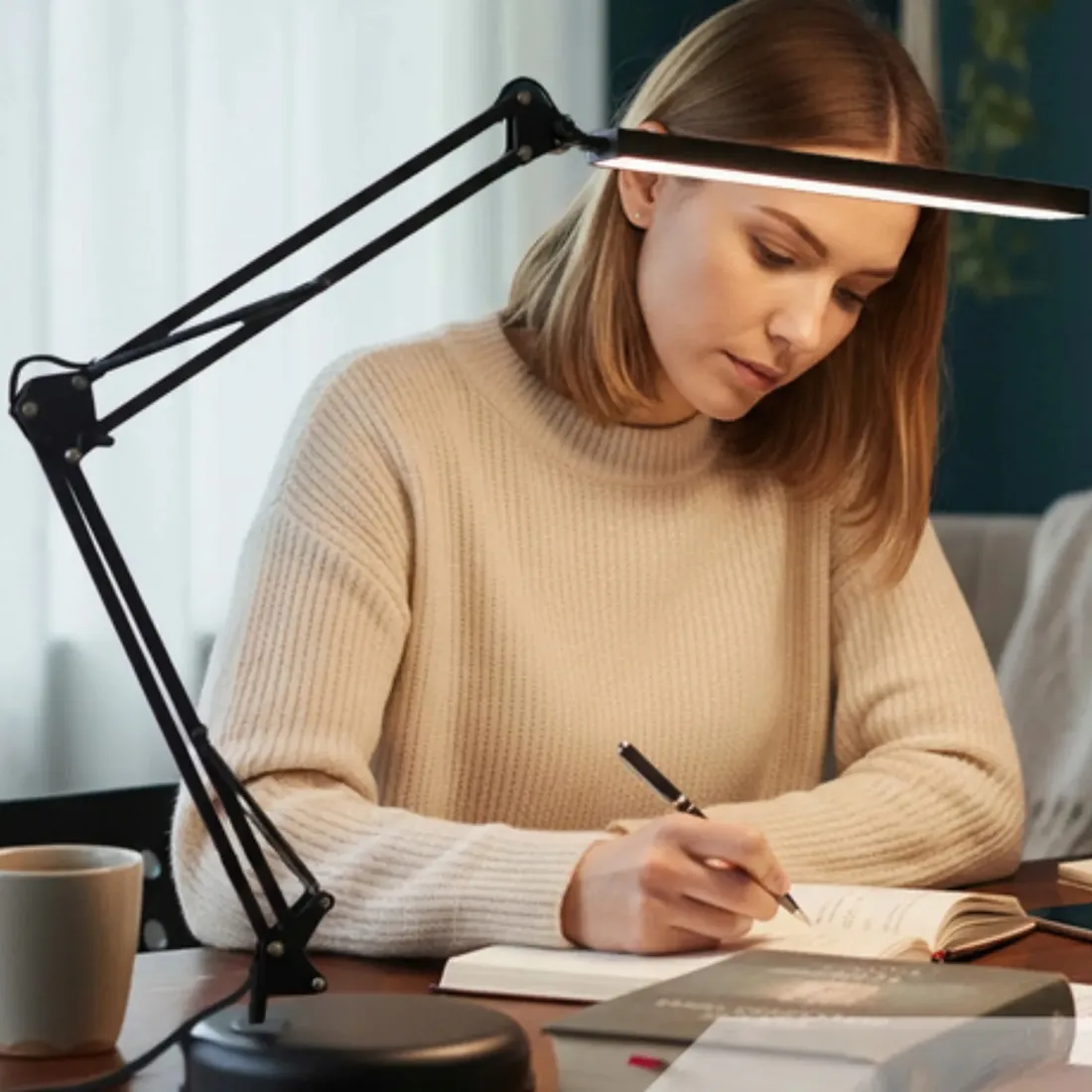 lampka-biurkowa-regulowana-led-kreslarska-nocna-szkolna-2w1-czarna-usb