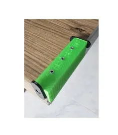 przymiar-do-wiercenia-otworow-pod-wkrety-fi3-szablon-trasujacy