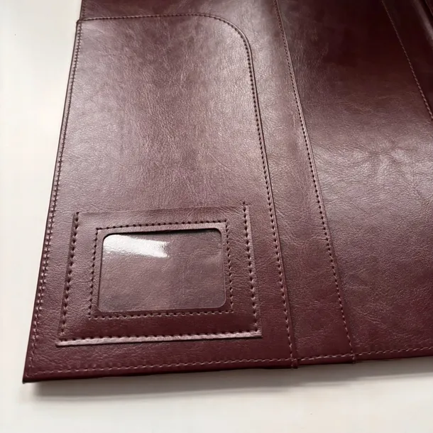 etui-na-dokumenty-marka-bez-marki