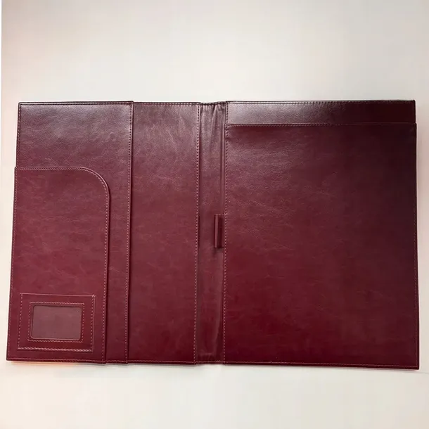 etui-na-dokumenty-tytul-etui-na-dokumenty