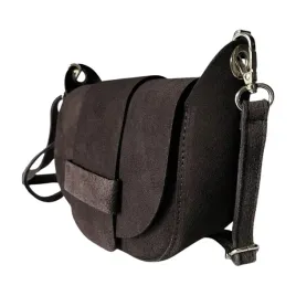 czekoladowa-torebka-zamszowa-podkowka-brazowa-wloska-listonoszka-zamszowa