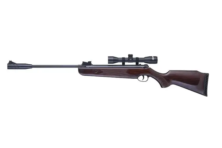 Karabinek wiatrówka BEEMAN Jackal 2066 kal. 4,5 mm +luneta 4x32 drewno